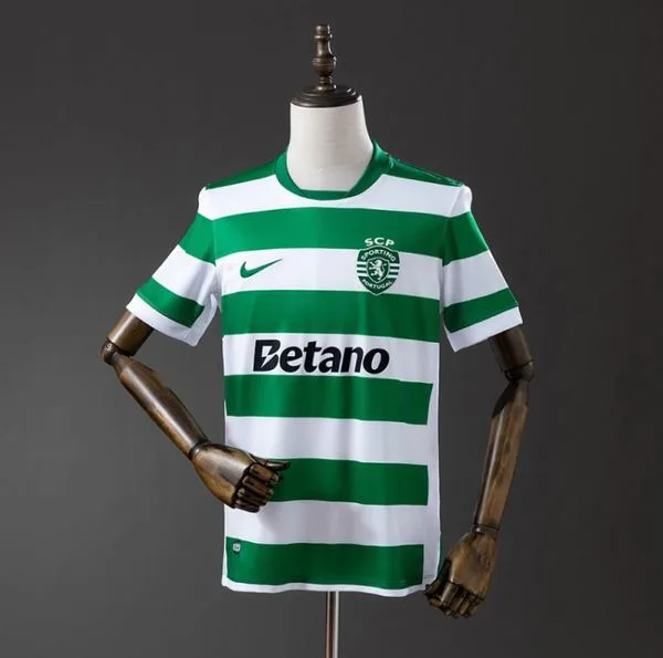 Camiseta de fútbol Sporting CP 2025/26 LOCAL MANGA CORTA VERSION FAN